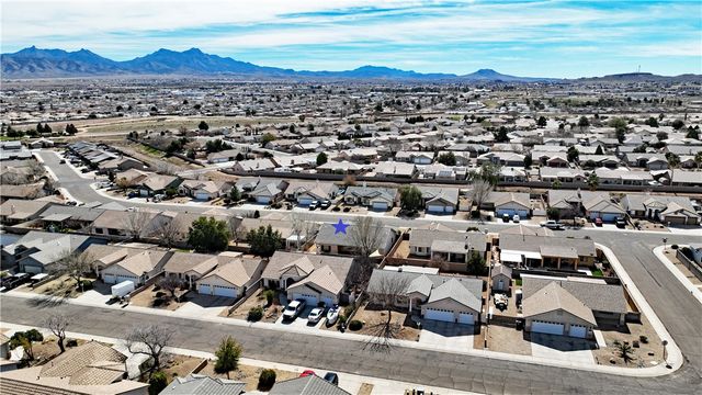 2063 John Wayne Drive, Kingman, AZ 86409