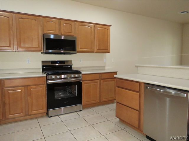 2063 John Wayne Drive, Kingman, AZ 86409