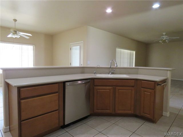 2063 John Wayne Drive, Kingman, AZ 86409