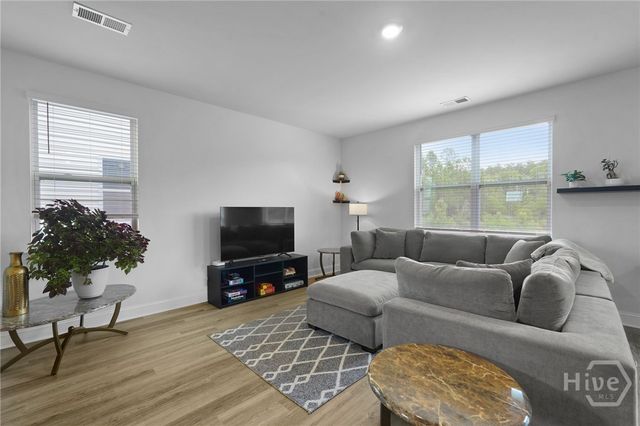 82 Cypress Loop, Port Wentworth, GA 31407