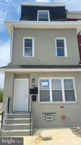 700 N 42ND ST, Philadelphia, PA 19104