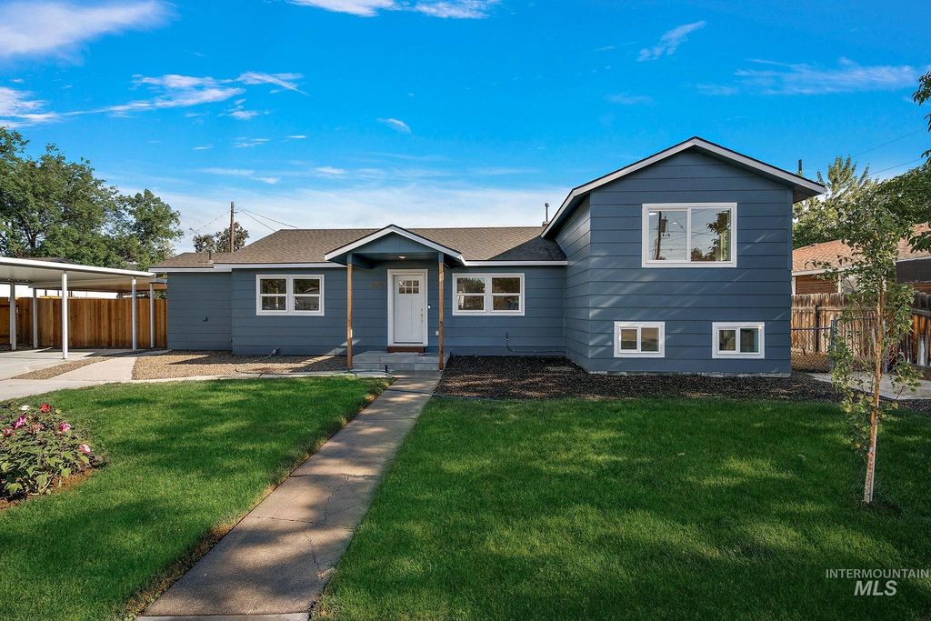 9050 W Edna St, Boise, ID 83704
