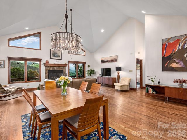 37 Enclave Drive, Waynesville, NC 28786