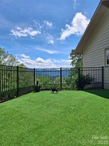 37 Enclave Drive, Waynesville, NC 28786