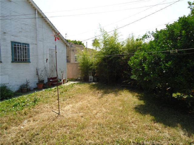 1723 browning blvd., Los Angeles, CA 90062