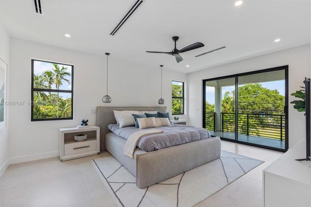 1319 NE 13th Avenue, Fort Lauderdale, FL 33304
