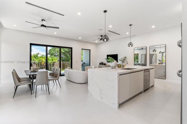 1319 NE 13th Avenue, Fort Lauderdale, FL 33304