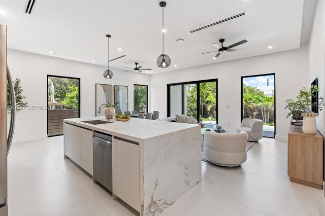 1319 NE 13th Avenue, Fort Lauderdale, FL 33304