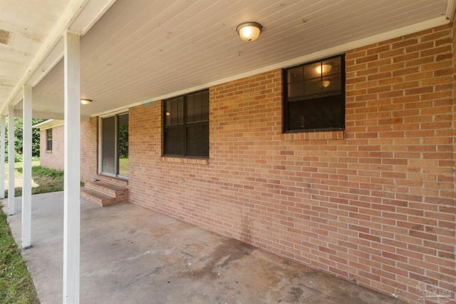 6635 Dallas Ave, Pensacola, FL 32526