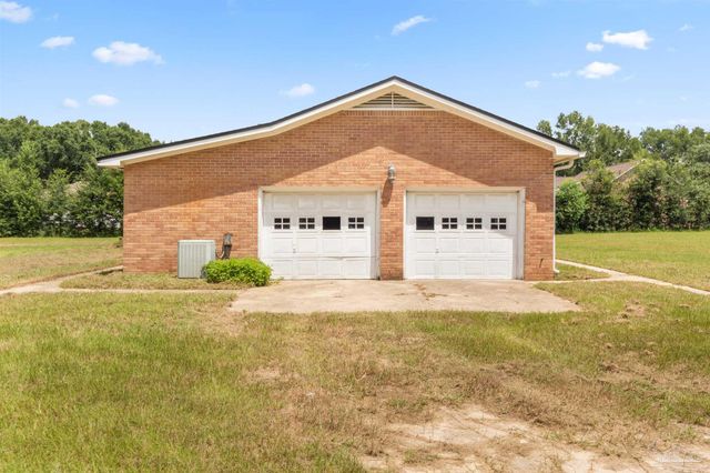 6635 Dallas Ave, Pensacola, FL 32526