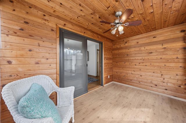 2248 James Street, Eagan, MN 55122