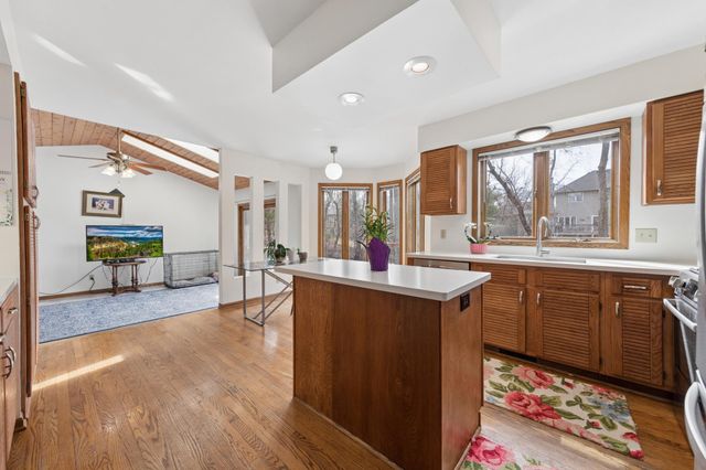 2248 James Street, Eagan, MN 55122