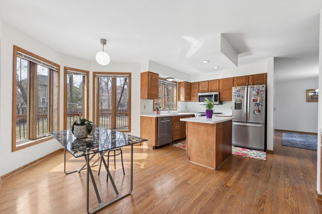 2248 James Street, Eagan, MN 55122