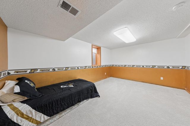 2248 James Street, Eagan, MN 55122