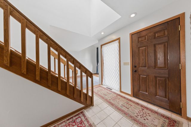 2248 James Street, Eagan, MN 55122