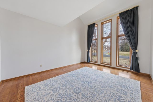 2248 James Street, Eagan, MN 55122