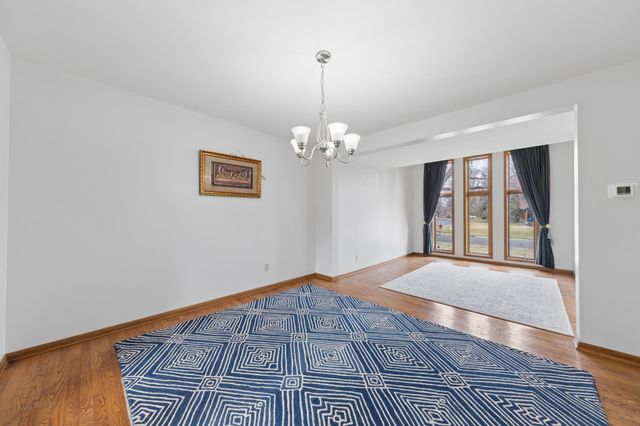 2248 James Street, Eagan, MN 55122