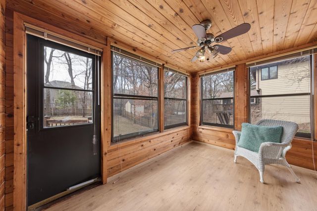 2248 James Street, Eagan, MN 55122