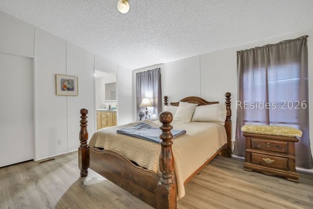 1418 Great Swamp Rd, Ridgeland, SC 29936