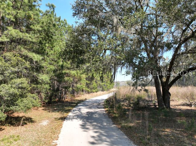 1418 Great Swamp Rd, Ridgeland, SC 29936