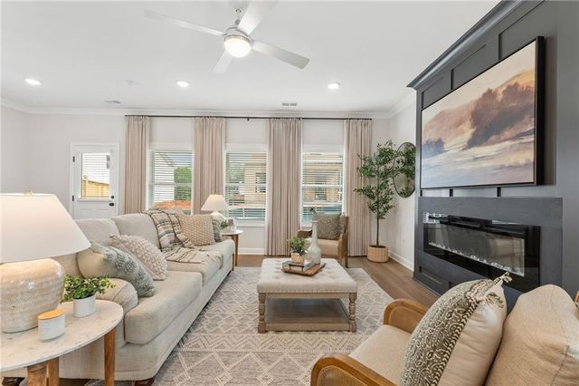 348 Marigold Lane, Woodstock, GA 30188