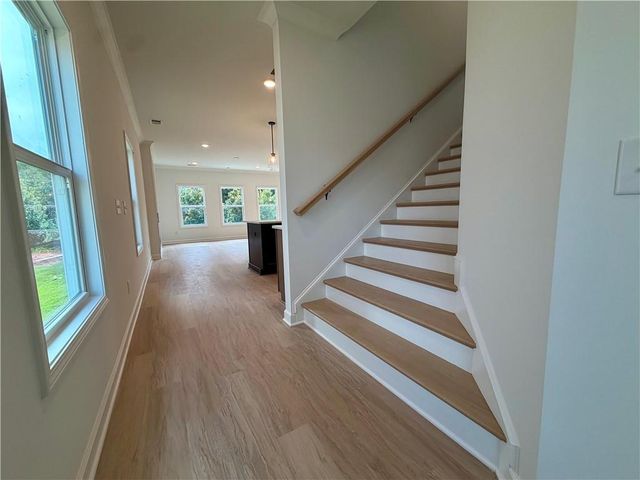 348 Marigold Lane, Woodstock, GA 30188