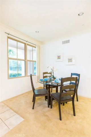 137 kempton, Irvine, CA 92620