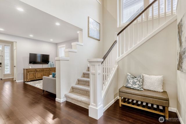 16208 SE 51st Place, Bellevue, WA 98006