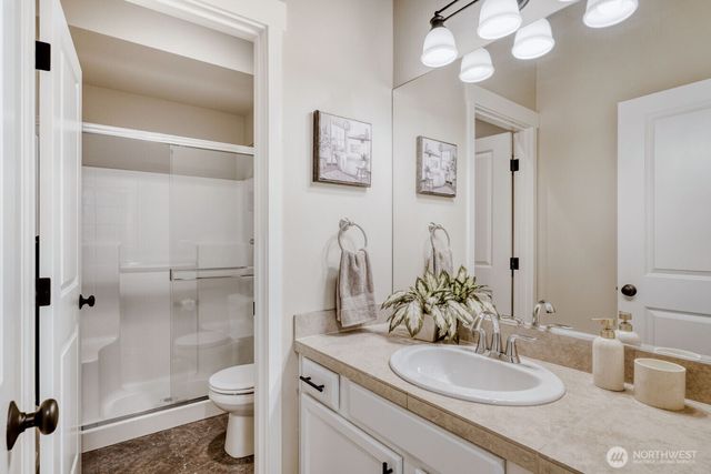 16208 SE 51st Place, Bellevue, WA 98006