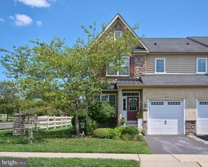 3238 WATERSTONE CT #199, Furlong, PA 18925