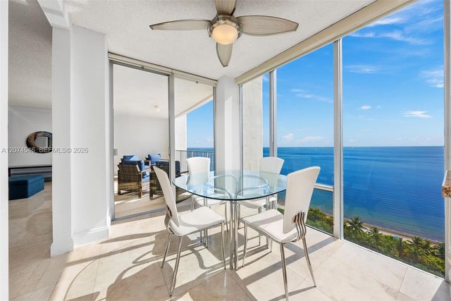 881 Ocean Drive 16F, Key Biscayne, FL 33149