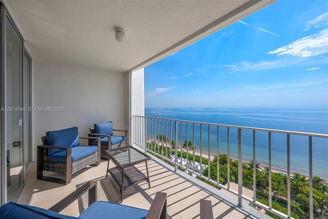 881 Ocean Drive 16F, Key Biscayne, FL 33149