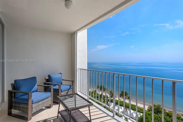881 Ocean Drive 16F, Key Biscayne, FL 33149
