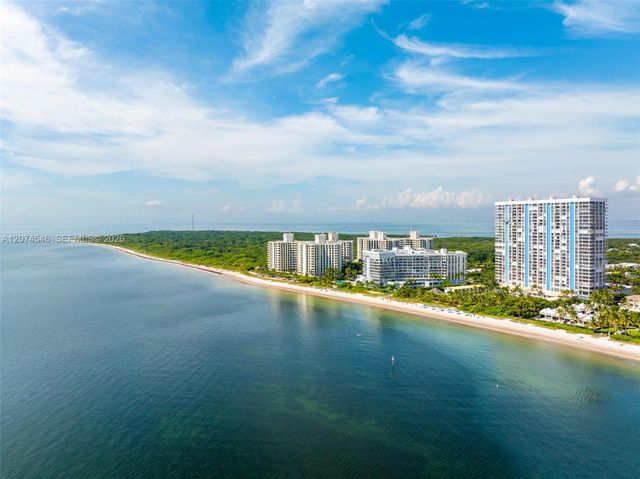 881 Ocean Drive 16F, Key Biscayne, FL 33149