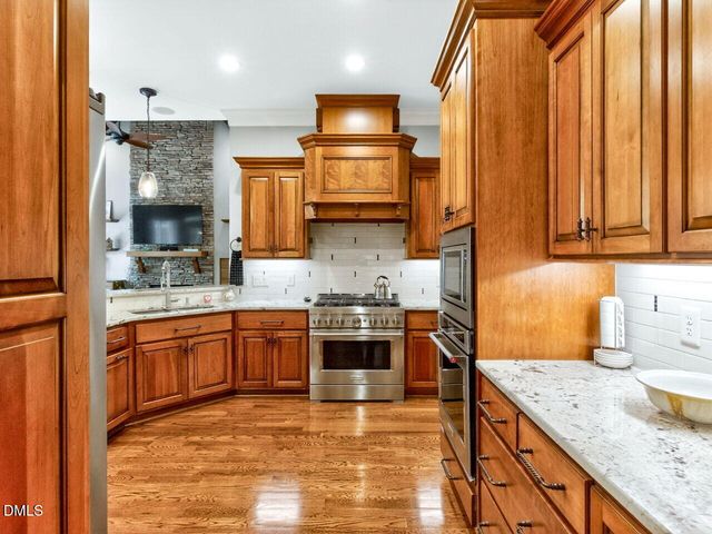 504 Chrismill Lane, Holly Springs, NC 27540