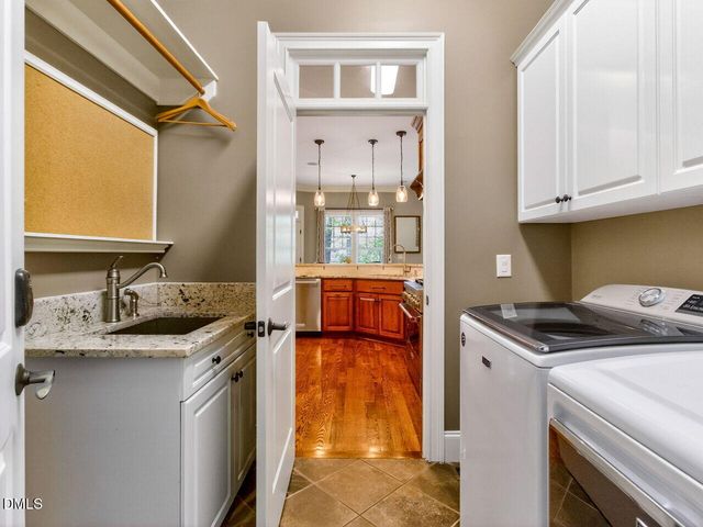 504 Chrismill Lane, Holly Springs, NC 27540