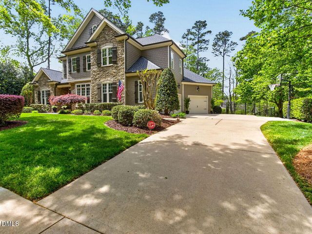 504 Chrismill Lane, Holly Springs, NC 27540