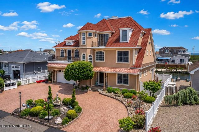 835 Anchor Drive, Forked River, NJ 08731