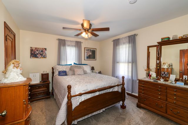 220 S First Street, Elburn, IL 60119