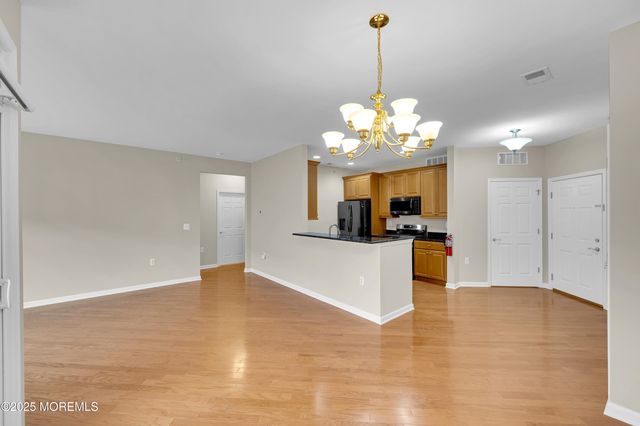 632 Sophee Lane, Lakewood, NJ 08701
