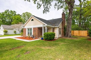 312 Commons Way, Goose Creek, SC 29445