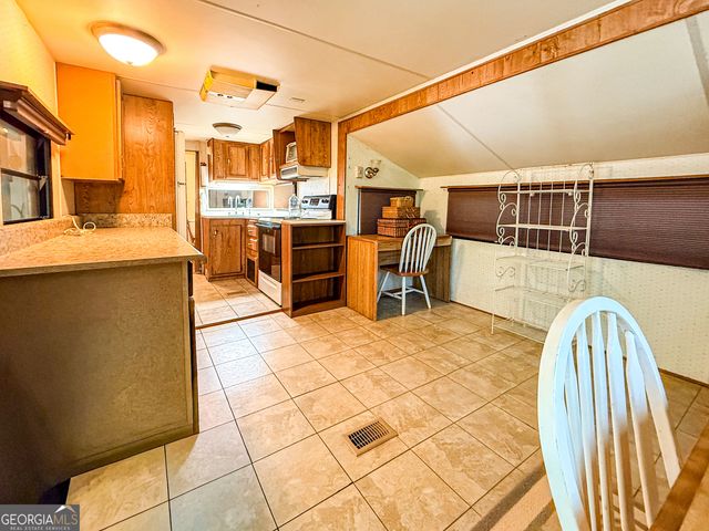 152 Canyon Pass, Cleveland, GA 30528
