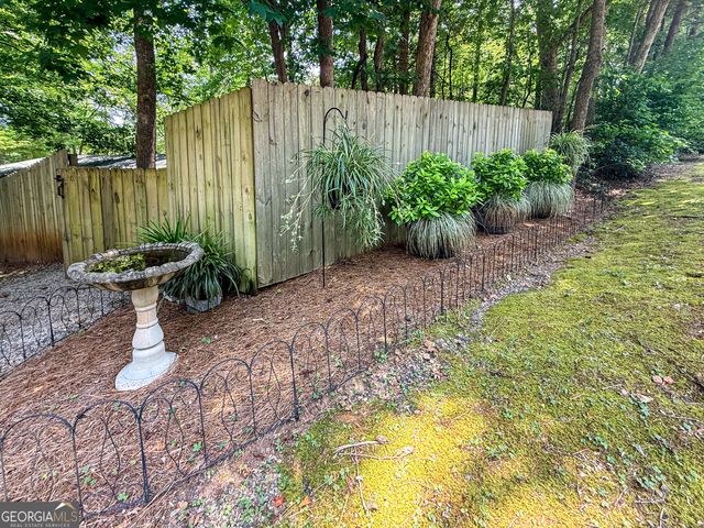 152 Canyon Pass, Cleveland, GA 30528