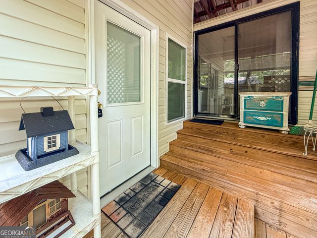 152 Canyon Pass, Cleveland, GA 30528