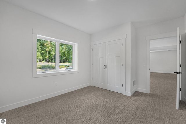 2266 Arbutus Ridge Drive, Traverse City, MI 49684