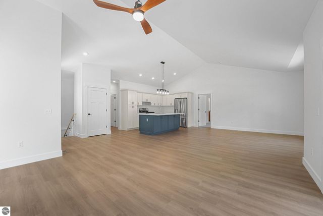 2266 Arbutus Ridge Drive, Traverse City, MI 49684