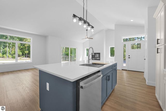 2266 Arbutus Ridge Drive, Traverse City, MI 49684