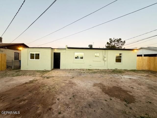 305 EDITH Drive, El Paso, TX 79915