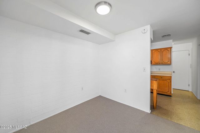 488 N Silverbell Road UNIT A, Tucson, AZ 85745