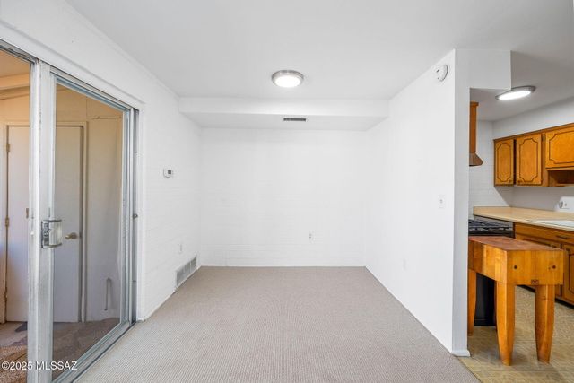 488 N Silverbell Road UNIT A, Tucson, AZ 85745